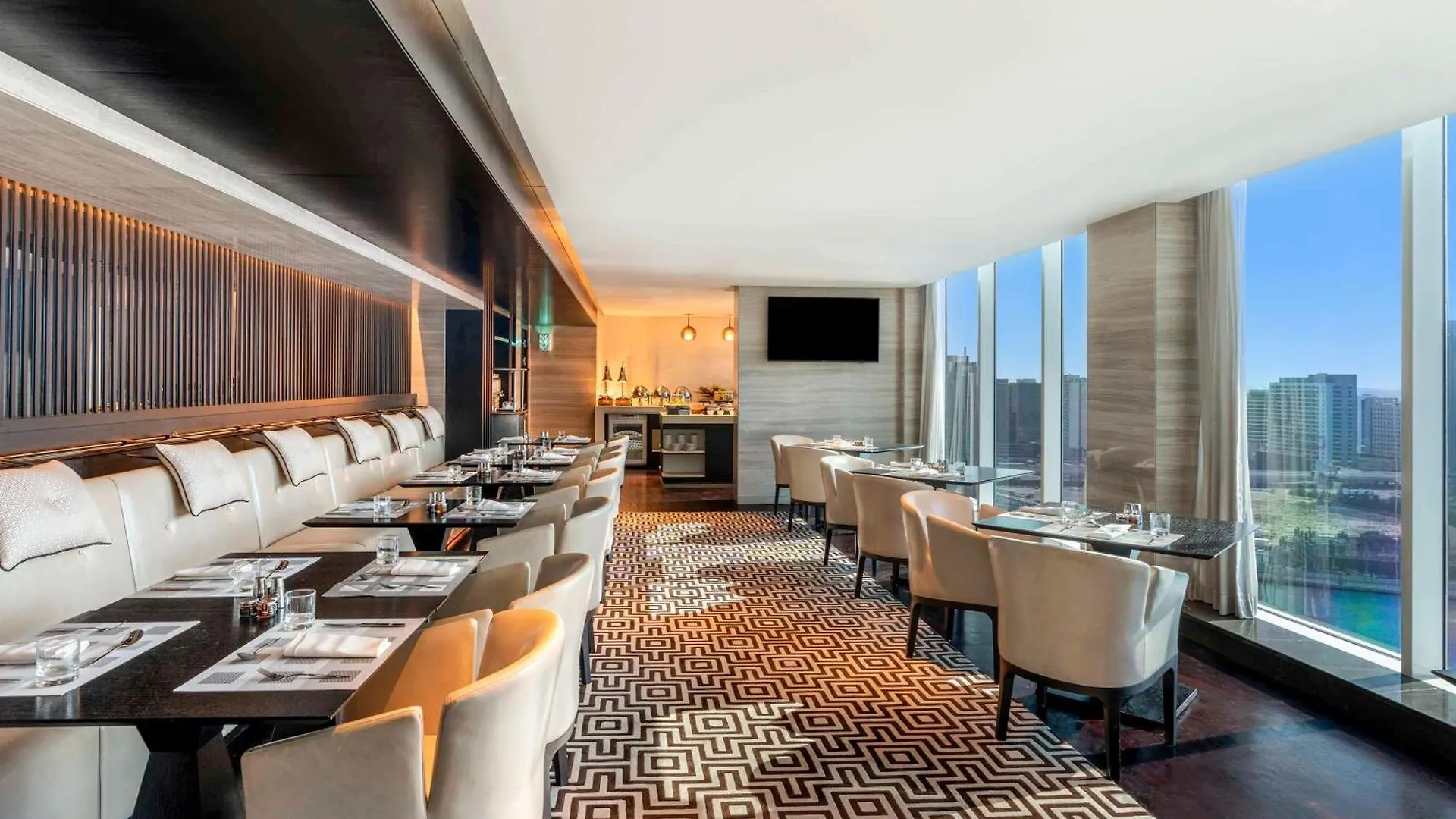 *****  Pullman Dubai Downtown Hotel United Arab Emirates