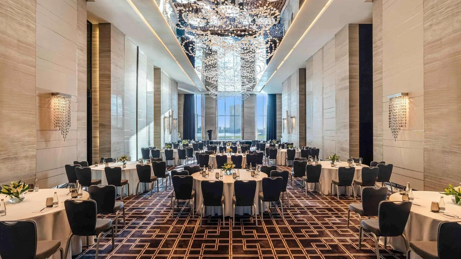 Pullman Dubai Downtown Hotel