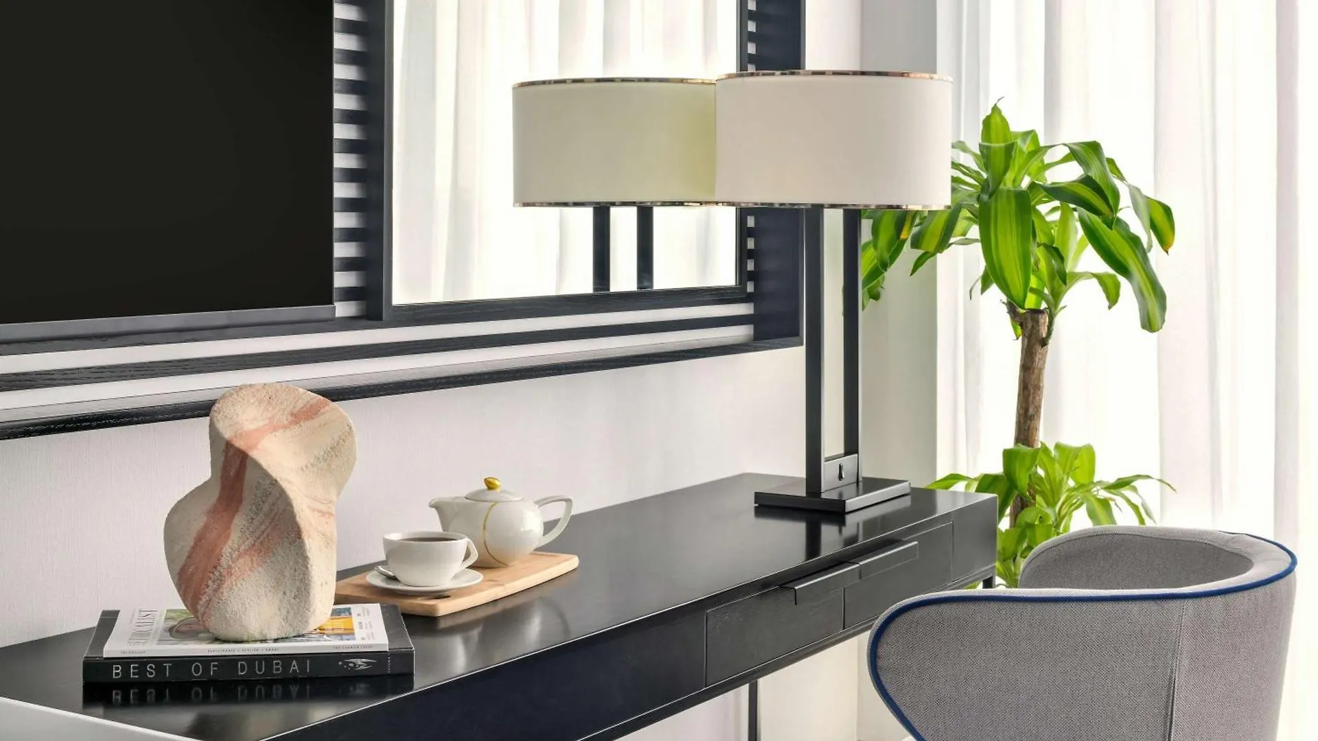 Pullman Dubai Downtown Hotel