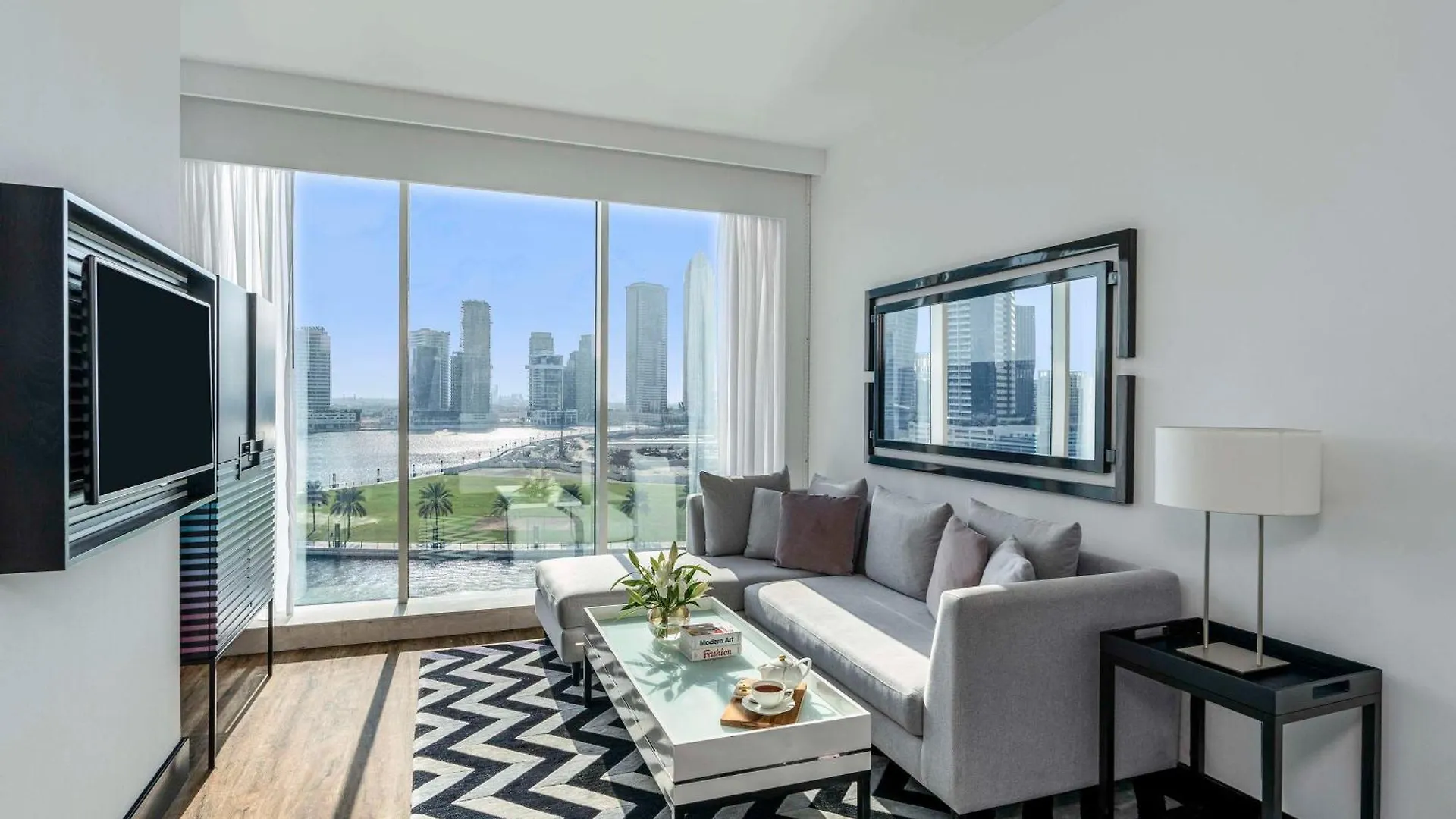 Pullman Dubai Downtown Hotel