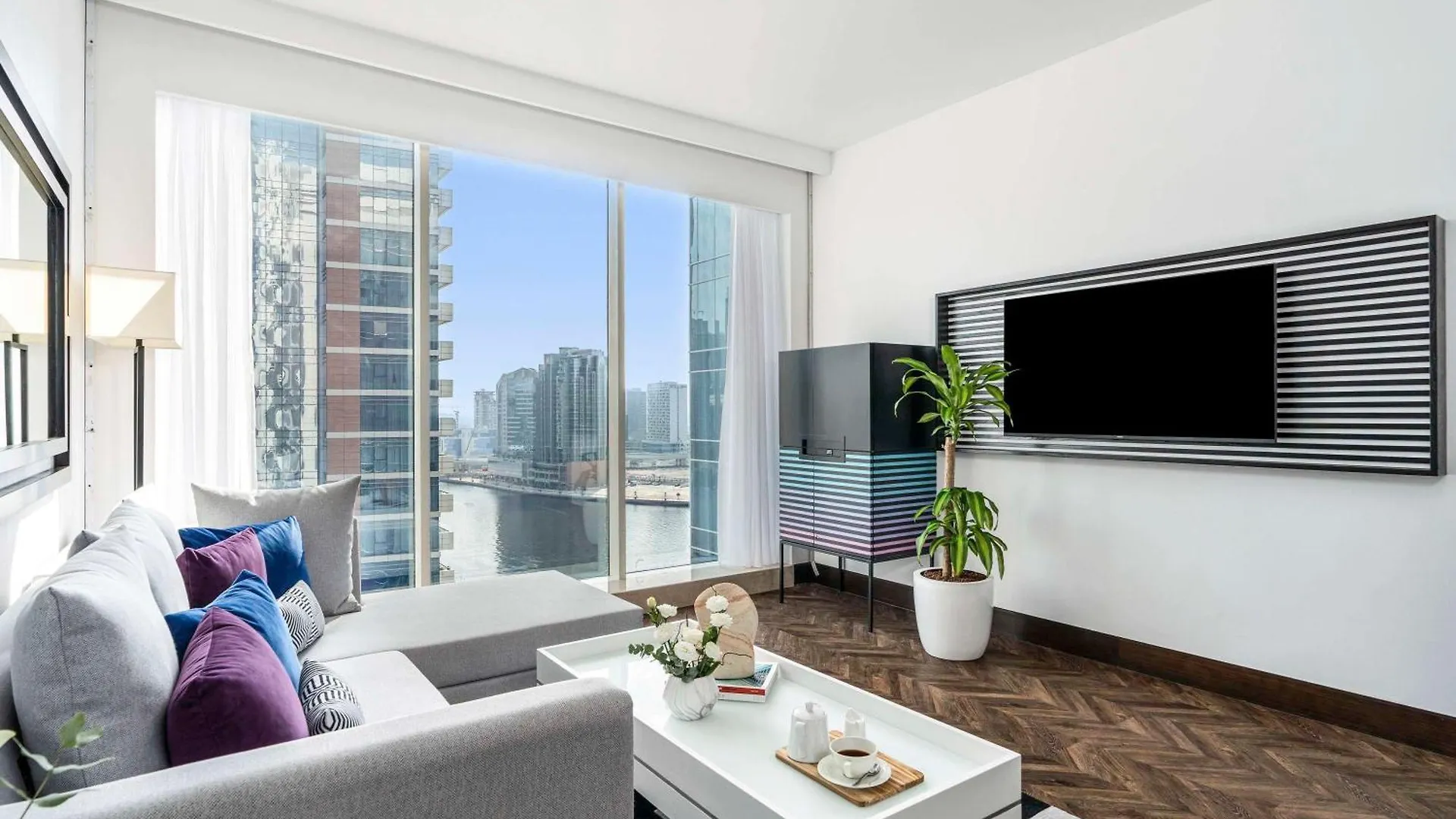Pullman Dubai Downtown Hotel